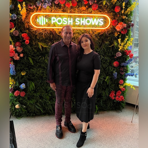 Please Like & Share this listing for my next Live show 💗 Live EST 1:30pm Today - Picture 8 of 11